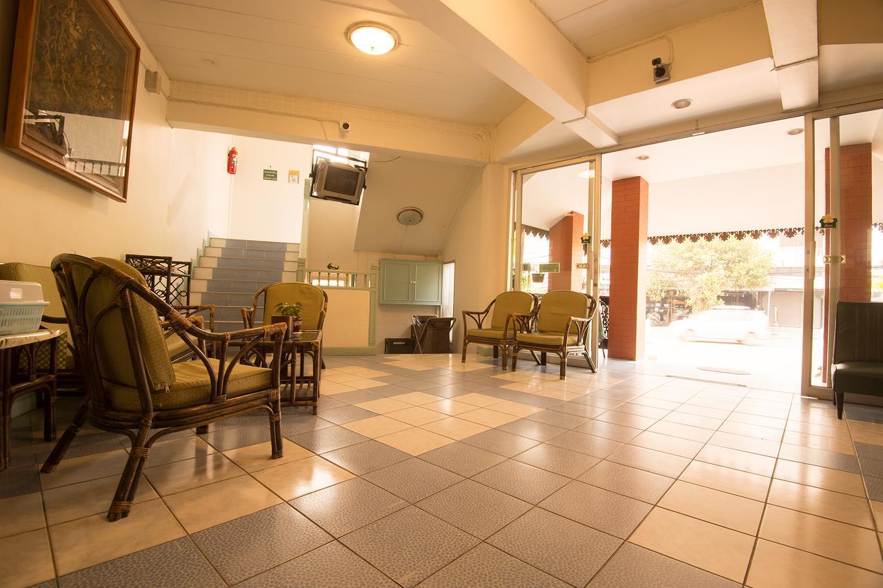 Baansilp Hotel Chiang Rai Luaran gambar