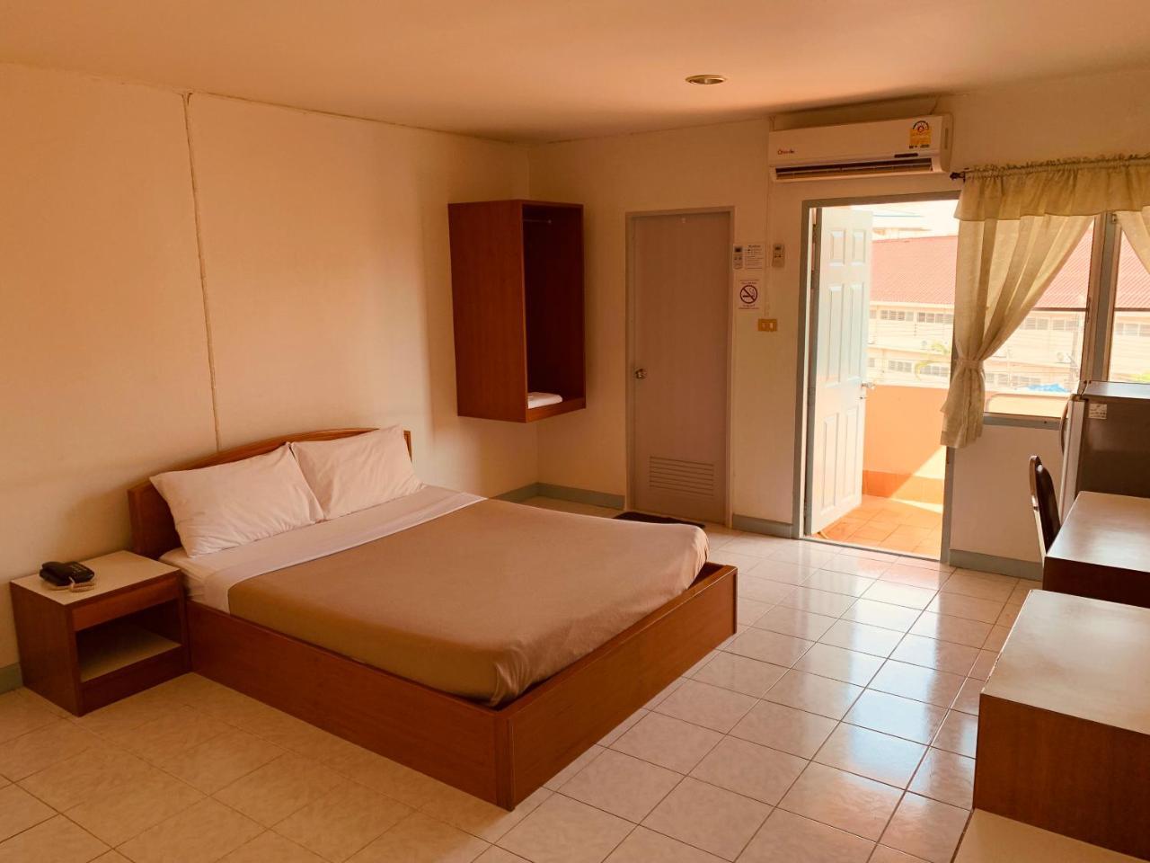 Baansilp Hotel Chiang Rai Luaran gambar